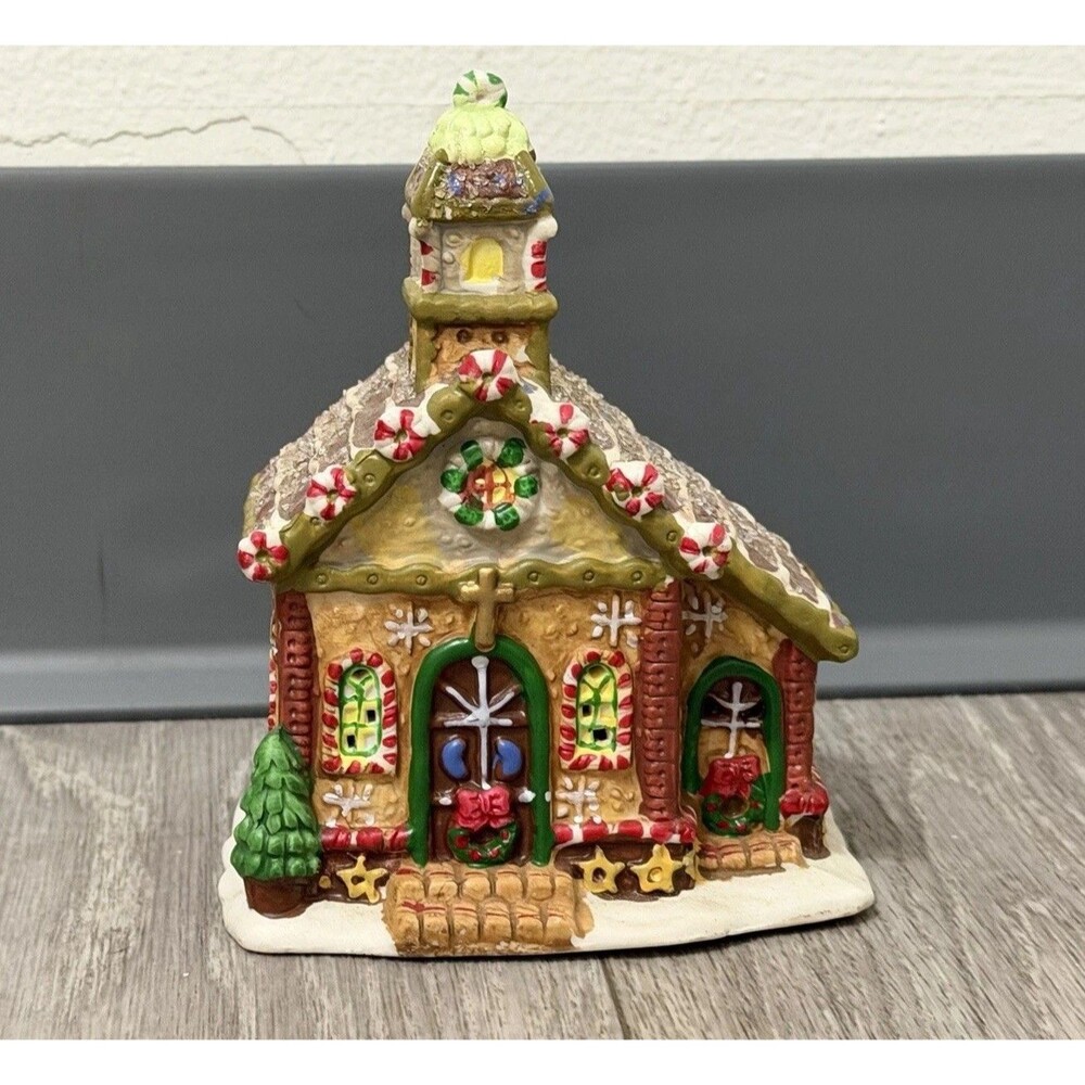 Ginger Frost Lane 2005 Christmas House Church Porcelain Ceramic 5” Tall